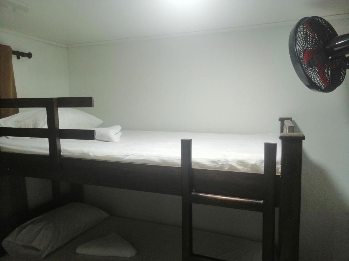 Miss Bassy'S Lodging Otel San Andrés Dış mekan fotoğraf